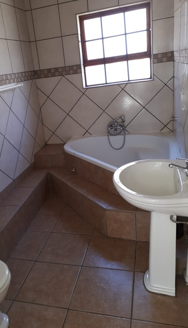 3 Bedroom Property for Sale in Vaalpark Free State